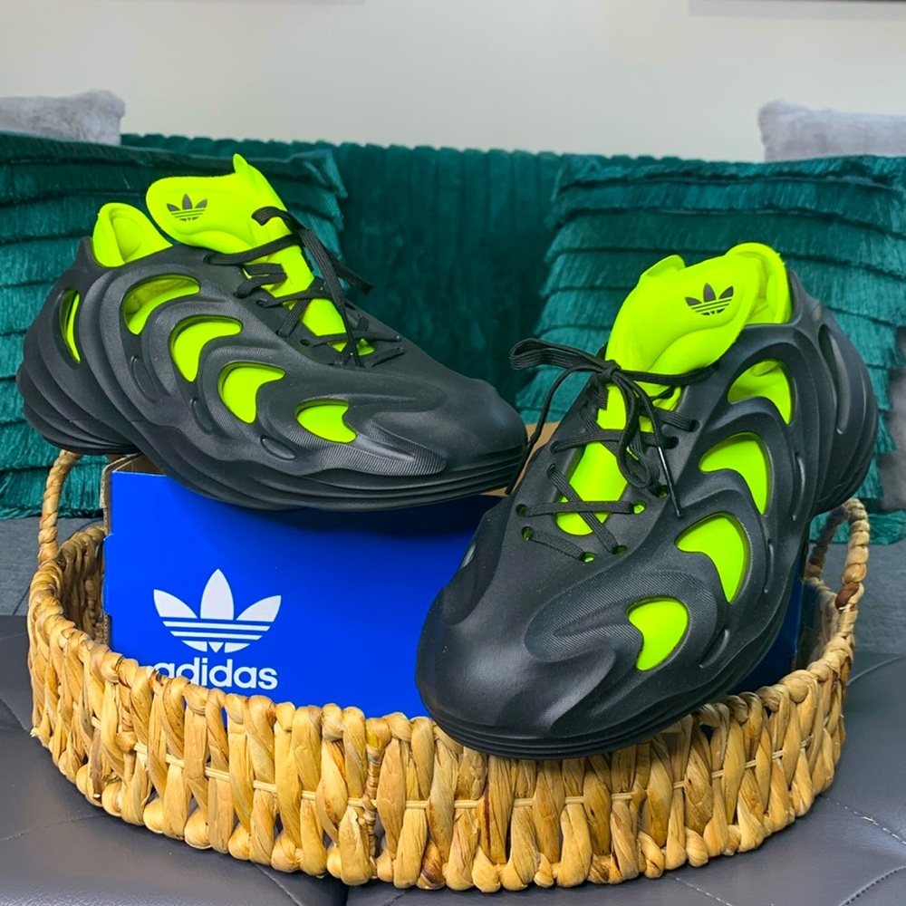 Adidas adi FOM Q